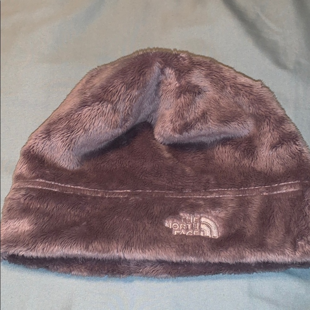 North face women’s osito beanie